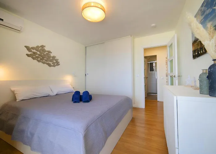 Appartement Sirena By Interhome Calp